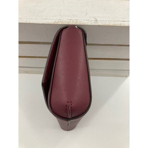 KATE SPADE, SMALL WINE SAFFIANO LEATHER CROSSBODY BAG - Picture 4 of 9